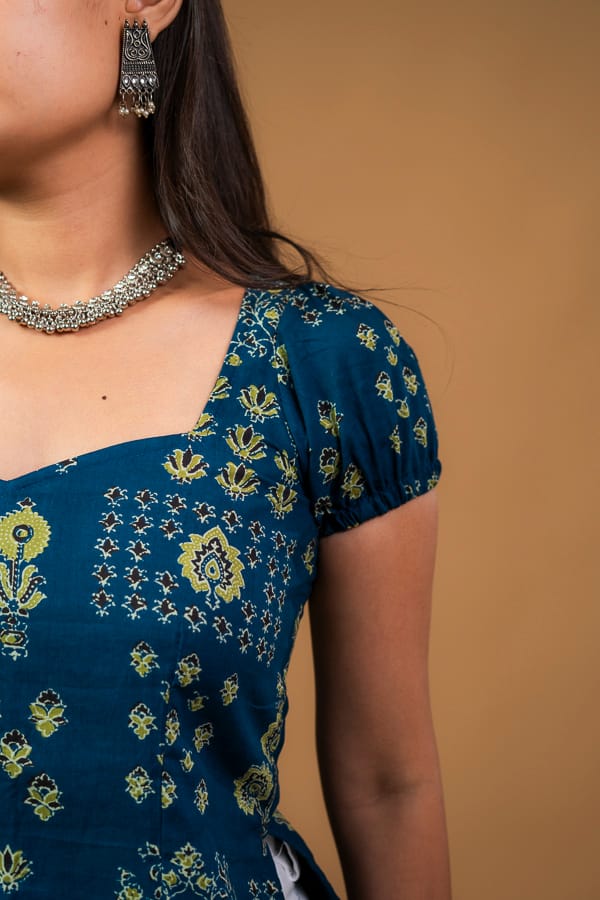 DSC02037 Vina (Blue, Sweetheart, Puffy Sleeves)