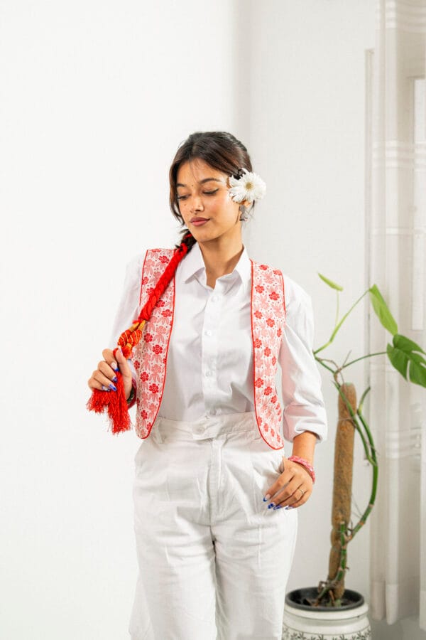 Laligurash White (Waist coat)