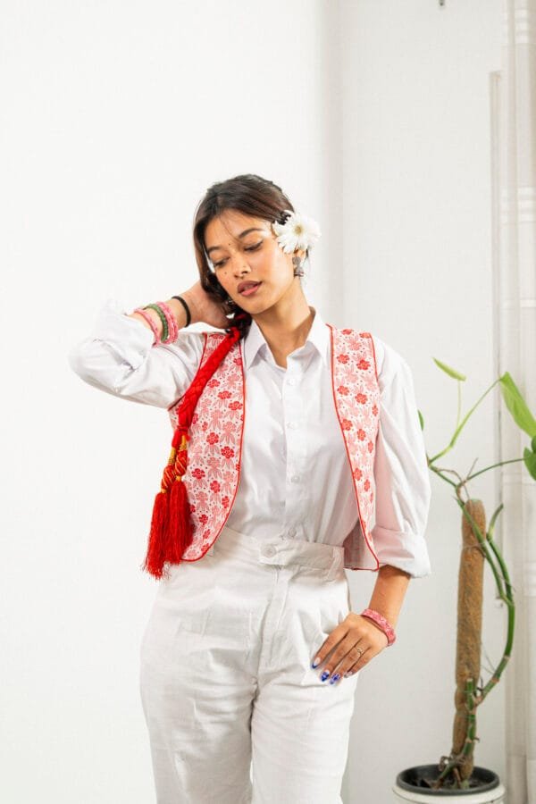 Laligurash White (Waist coat )