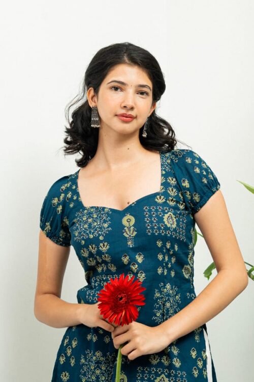 Vina (Blue, Sweetheart, Puffy Sleeves)