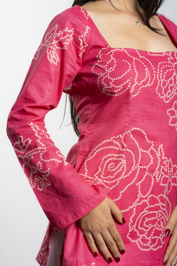 DSC07797 Lara (Pink)