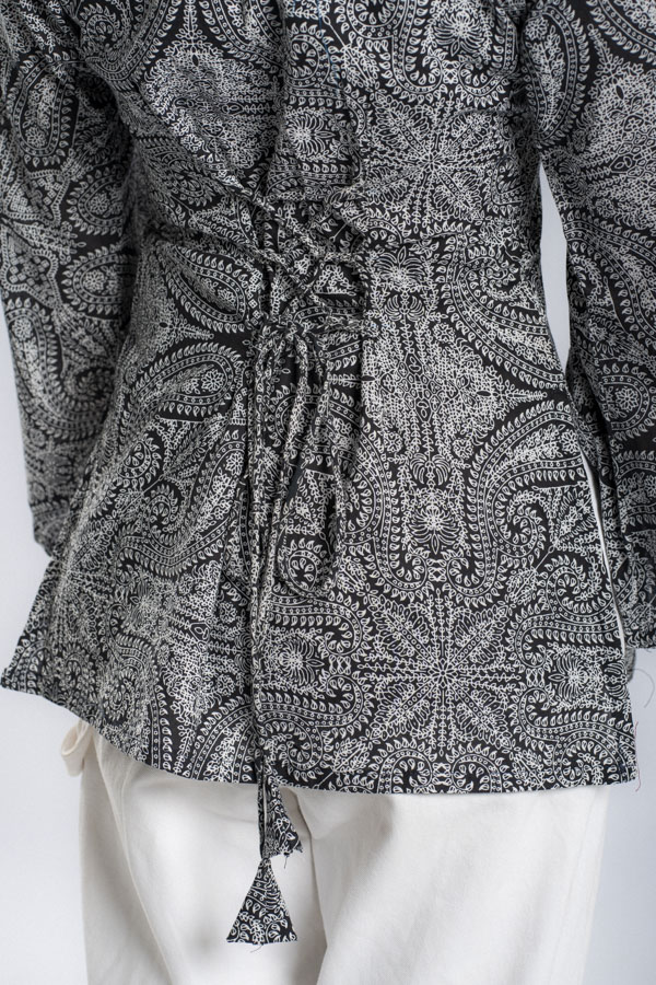 DSC05662 Mandala ( Black V-Line )