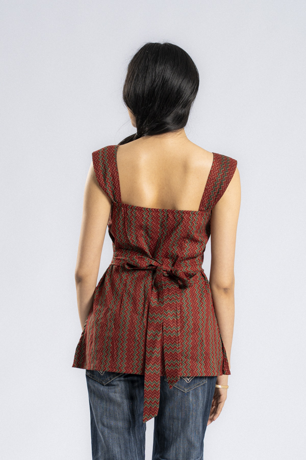 DSC05833 Rani ( Maroon )