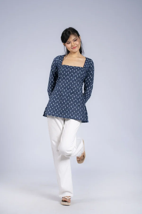 198 Nila ( Blue )