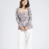 029 Noor (Full Sleeve Square Neck)