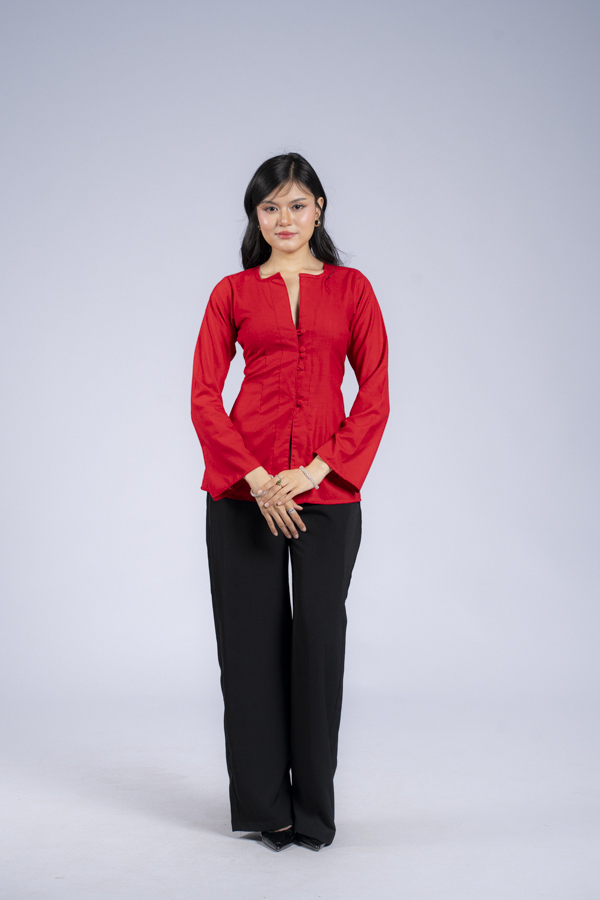 Lilly (Red)