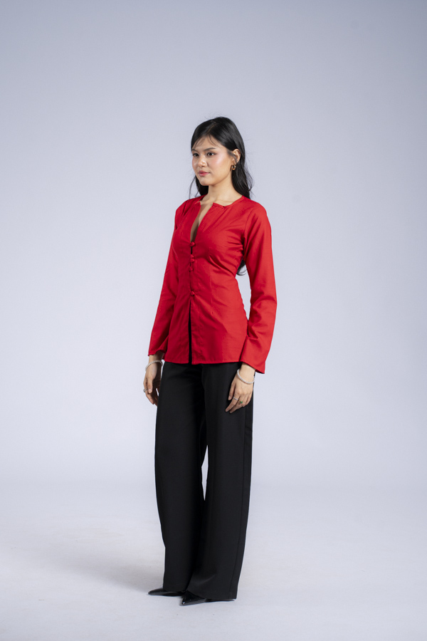 Lilly (Red)