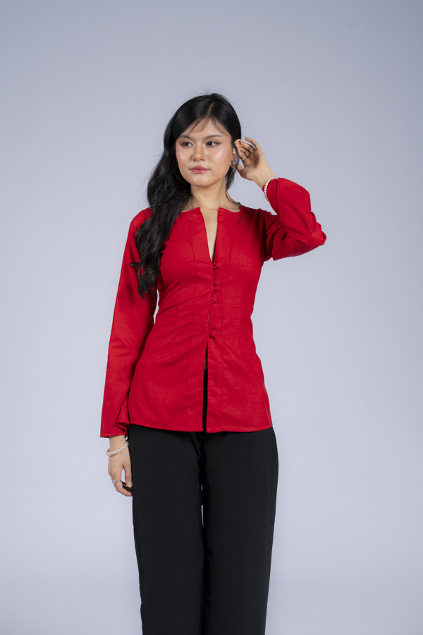 Lilly (Red)