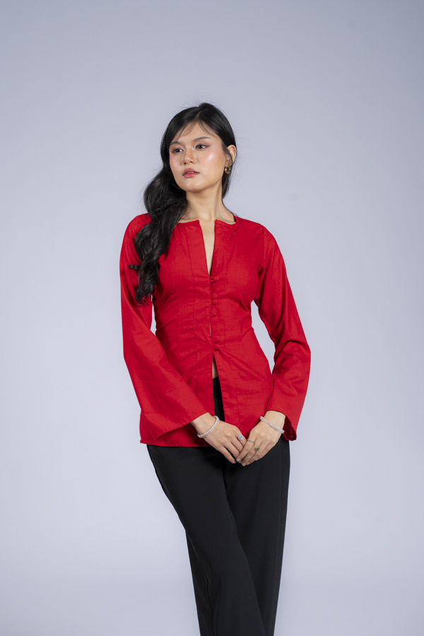 Lilly (Red)