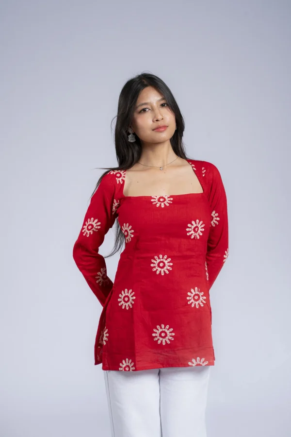 Saya ( Red )