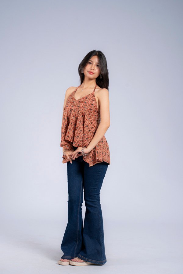 DSC08460 Gungun (Halter Peplum Top)