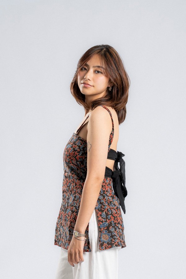 Emana (Floral Ribbon Back)