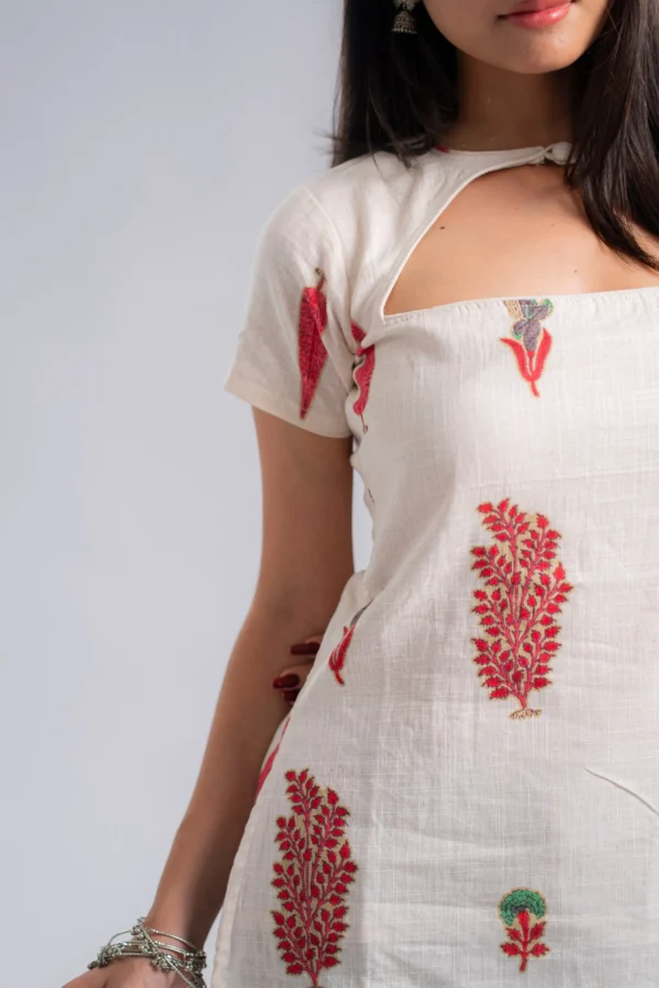 231 Lila ( White )