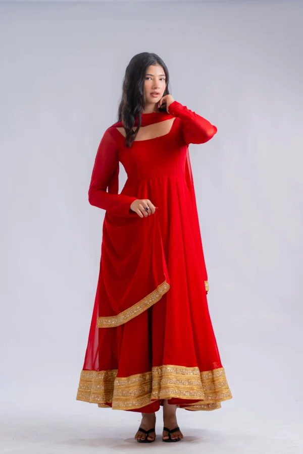 144 Kiara ( Red )